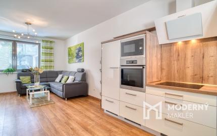 Na prenájom kompletne zariadený 2-izbový byt v centre Trnavy