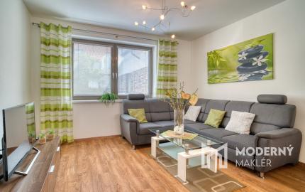 Na prenájom kompletne zariadený 2-izbový byt v centre Trnavy