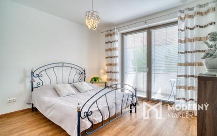 Na prenájom kompletne zariadený 2-izbový byt v centre Trnavy