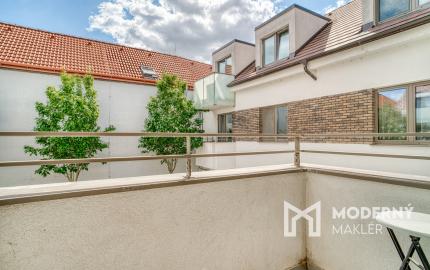 Na prenájom kompletne zariadený 2-izbový byt v centre Trnavy