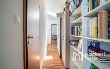 Na predaj dom so vstupom do súkromného jazera v Hrubej Borši