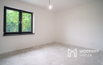 Na predaj 4-izbová novostavba s dvojgarážou v Suchohrade