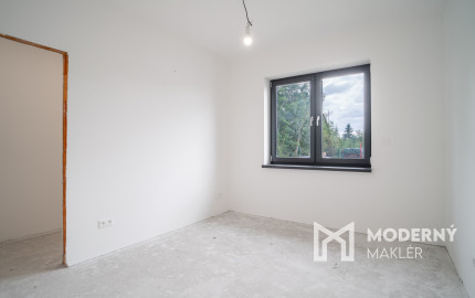 Na predaj 4-izbová novostavba s dvojgarážou v Suchohrade