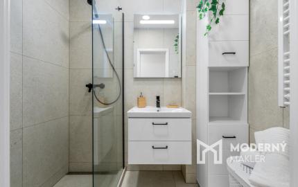 Zrekonštruovaný 3-izbový byt s veľkou dennou zónou v tehlovom dome