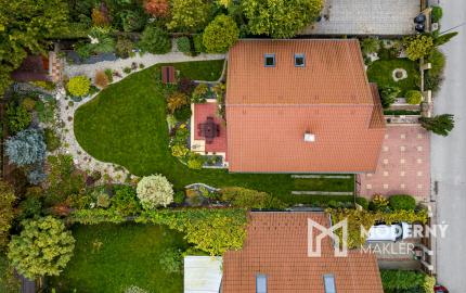 Na predaj 4-izbový rodinný dom s rozprávkovou záhradou v Hviezdoslavove