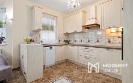 Na predaj 4-izbový rodinný dom s rozprávkovou záhradou v Hviezdoslavove