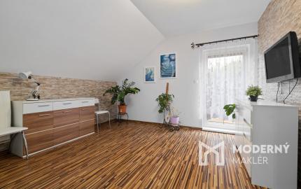 Na predaj 4-izbový rodinný dom s rozprávkovou záhradou v Hviezdoslavove