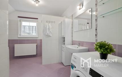 Na predaj 4-izbový rodinný dom s rozprávkovou záhradou v Hviezdoslavove