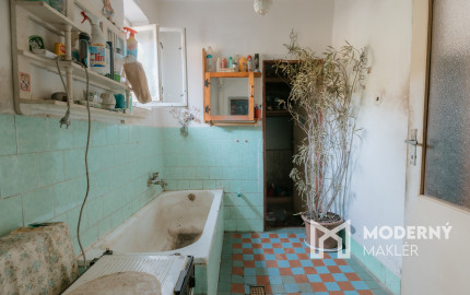 Na predaj investičný dom pri lyžiarskom vleku v Oščadnici