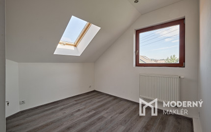 Na predaj čiastočne zariadený dom v Župčanoch