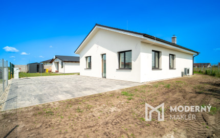 Na predaj skolaudovaný 4-izbový rodinný dom v obci Zohor