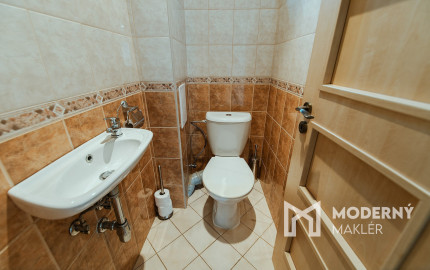 Na prenájom štýlový 4-izbový rodinný dom v Trenčíne