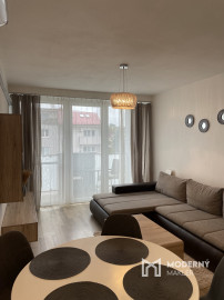 Na prenájom kompletne zariadený 2-izbový byt v obci Soblahov