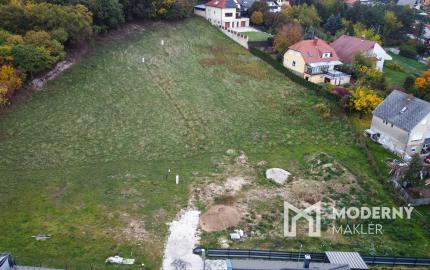 Na predaj stavebné pozemky na Balatone-Építési telek eladó.
