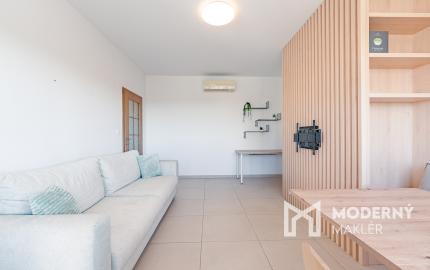 Na prenájom 2-izbový byt v centre Šamorína