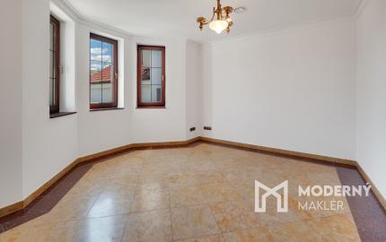 Na predaj 6-izbové rodinné sídlo v Šamoríne