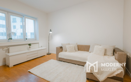 Na predaj čiastočne zariadený 2 izbový byt v Žiline