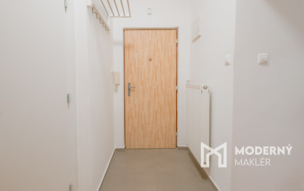 Na predaj čiastočne zariadený 2 izbový byt v Žiline