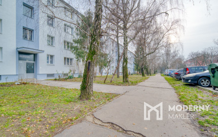 Na predaj 3-izbový byt s loggiou v centre Stupavy