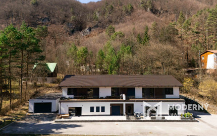 Na predaj nadštandardný 3- izbový byt v jedinečnej lokalite Súľov