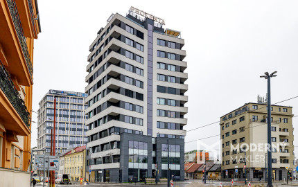 Na predaj 2-izbový slnečný byt v Starom meste s garážovým parkovaním