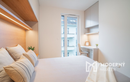 Na prenájom štýlový 2-izbový byt  vo vyhľadávanej lokalite Starého mesta