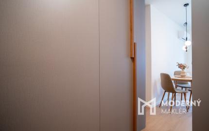 Na prenájom štýlový 2-izbový byt  vo vyhľadávanej lokalite Starého mesta