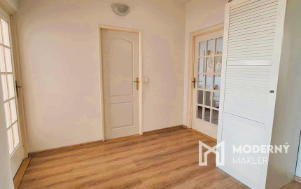 Na prenájom 3-izbový byt v Bánovciach nad Bebravou