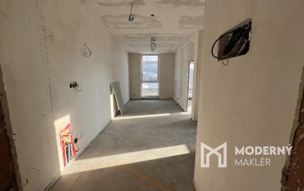 Na predaj investičný 2-izbový apartmán (nebytový priestor) v Bardejove s možnosťou prenosu DPH