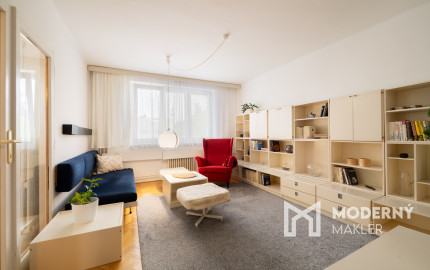 REZERVOVANÉ: Na predaj štýlový 3-izbový byt v centre Starej Turej