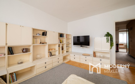 REZERVOVANÉ: Na predaj štýlový 3-izbový byt v centre Starej Turej