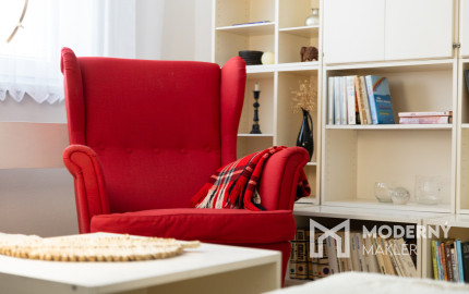 REZERVOVANÉ: Na predaj štýlový 3-izbový byt v centre Starej Turej