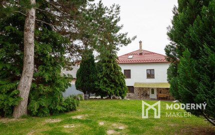 Na predaj 2-generačný rodinný dom v obci Zámutov