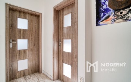 Na predaj priestranný 4-izbový rodinný dom v Bernolákove