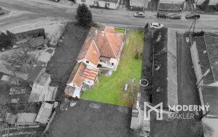 Na predaj rodinný dom vhodný na rekonštrukciu v Uhrovci