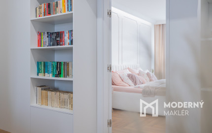 Na predaj luxusne zrekonštruovaný 3-izbový byt ulica Tyršová Humenné