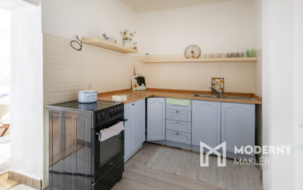 Na predaj rodinný dom s rozľahlým pozemkom v obci Blahová