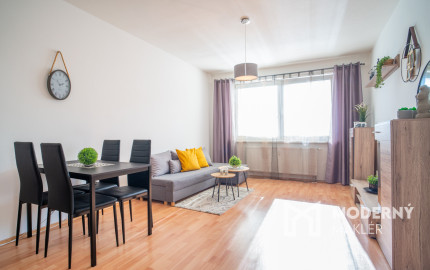 Na prenájom 2-izbový byt v tichej časti centra Malaciek