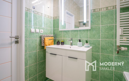 Na prenájom 2-izbový byt v tichej časti centra Malaciek