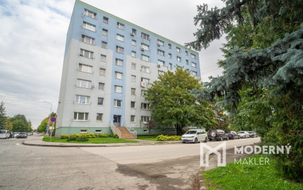 REZERVOVANÉ: Na predaj útulný 2-izbový byt vo Vrábloch