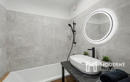 REZERVOVANÉ Na predaj moderný 3-izbový byt v Martine/Priekopa