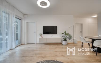 Na predaj zariadený 2-izbový byt s balkónom v Rovinke