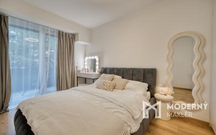 Na predaj zariadený 2-izbový byt s balkónom v Rovinke