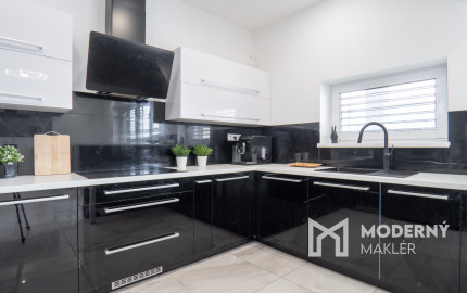 Na predaj novostavba s garážou a dvoma kúpeľňami v Senci