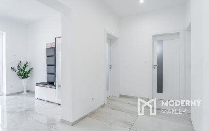 Na predaj novostavba s garážou a dvoma kúpeľňami v Senci