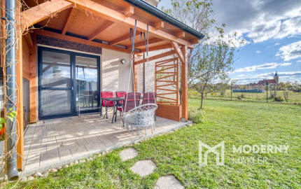 Na predaj príjemný 4-izbový byt so záhradou v Tomášove