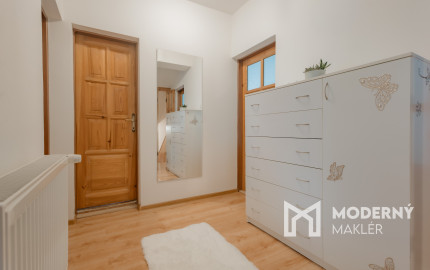 Na predaj rodinný dom vo Veľkom Rovnom