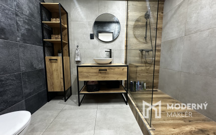 Moderný 3 izbový byt s terasou v úplnom centre mesta