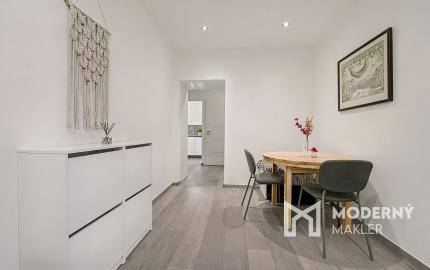 Na predaj  3-izbový byt s dvoma loggiami v Petržalke BA.