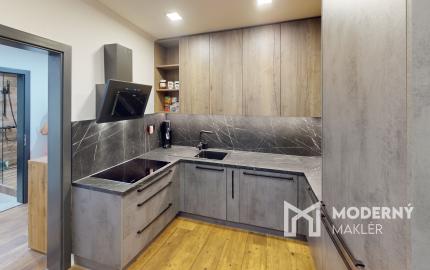 Moderný 3-izbový byt s terasou v úplnom centre mesta Trenčín